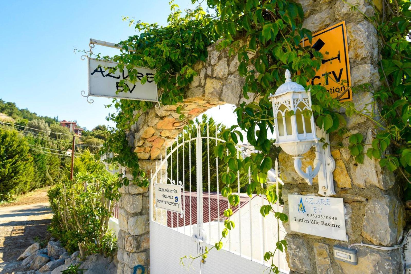 Kekik Azure Homes Oeluedeniz Fethiye Esterno foto